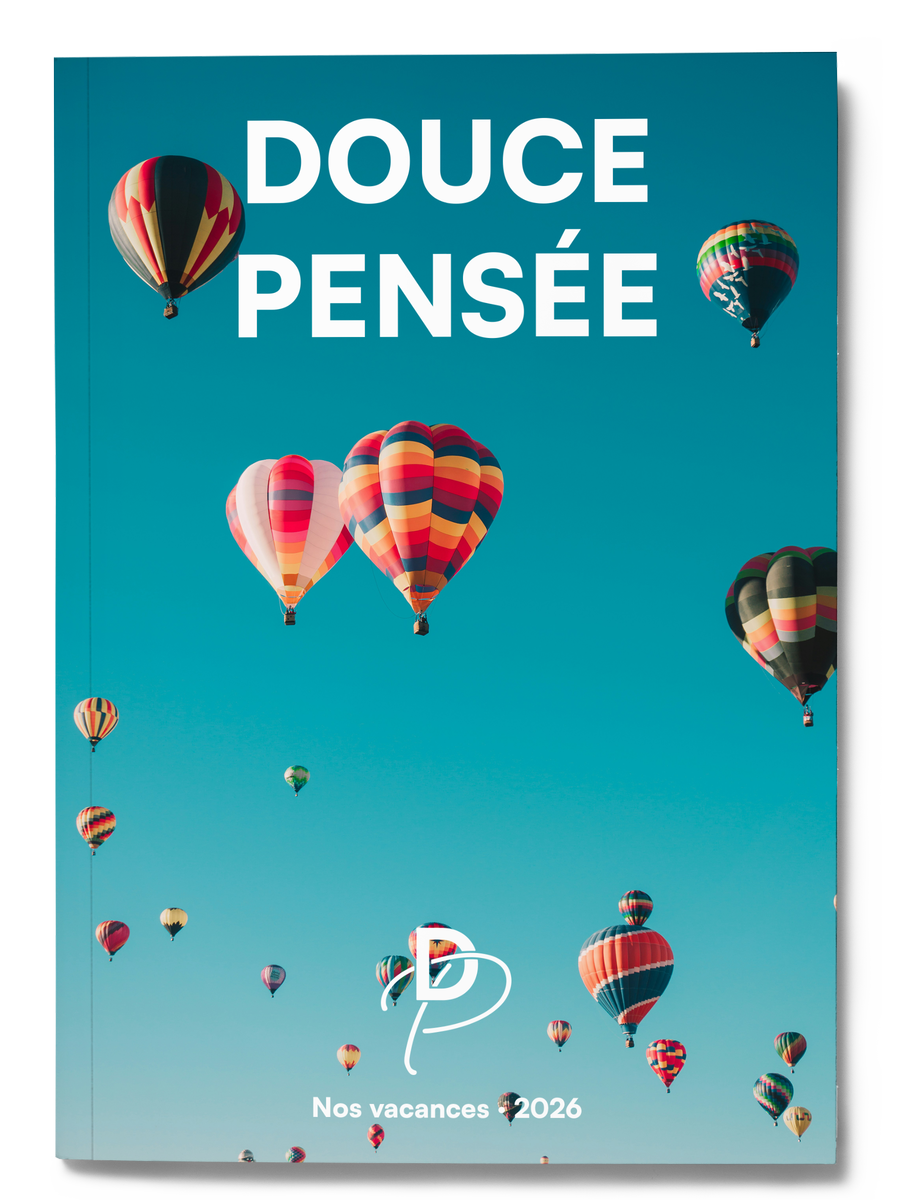 Couverture du magazine Douce Pensée avec des montgolfières