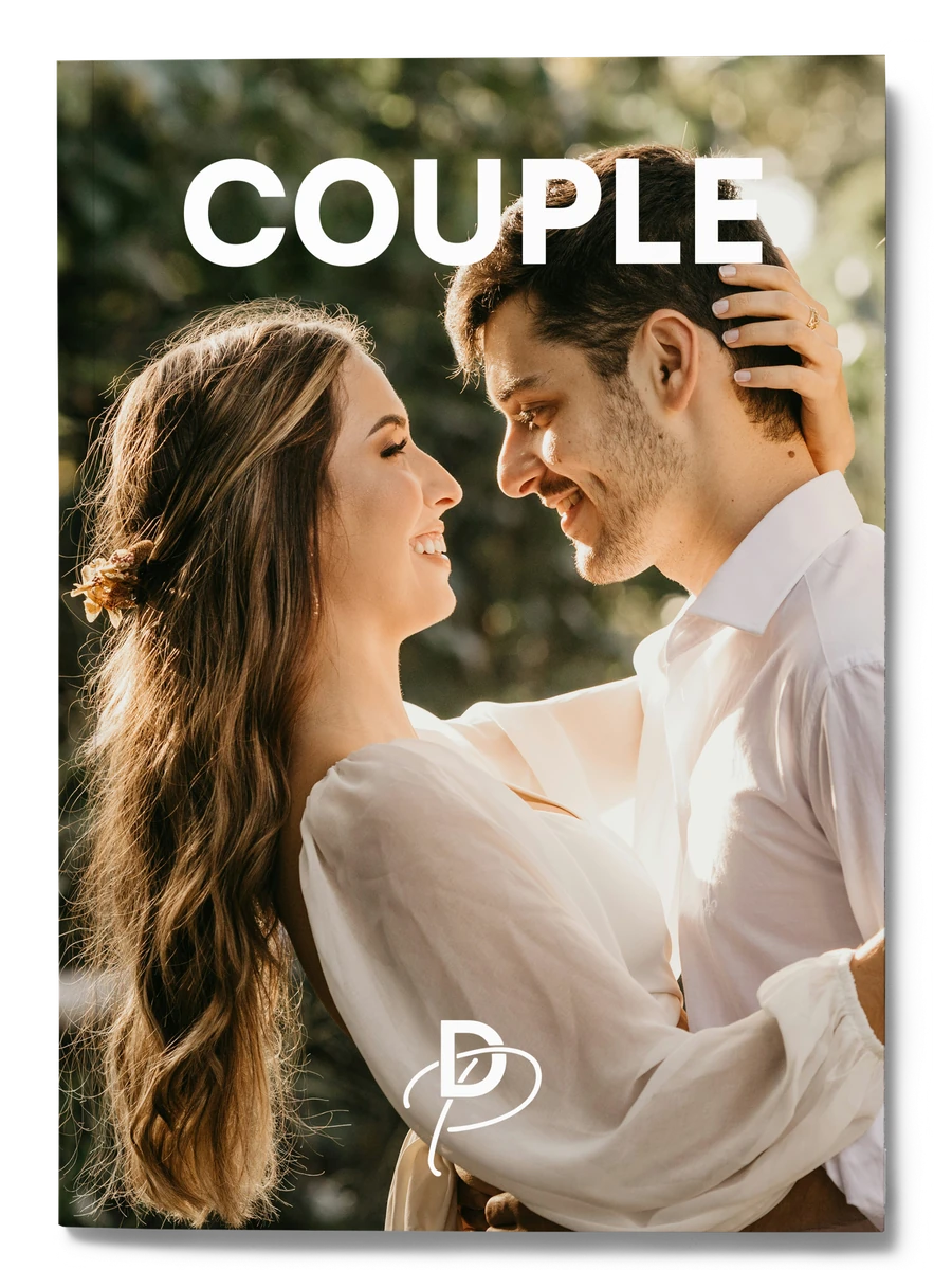 Magazine photo Couple illustré par un couple enlacé